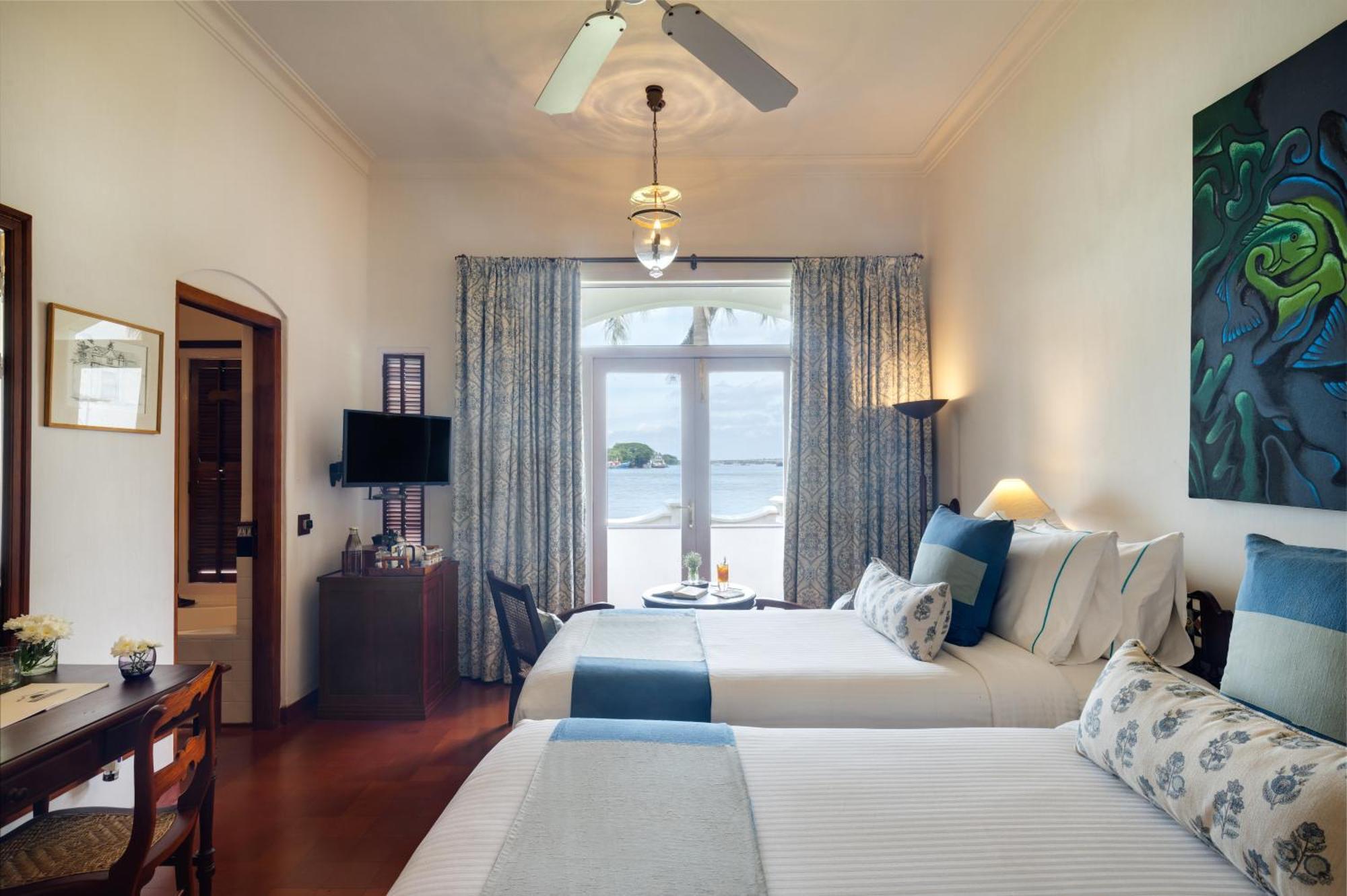 บรุนตัน โบ๊ตยาร์ด - ซีจีเอช เอิร์ธ Hotel Kochi ภายนอก รูปภาพ